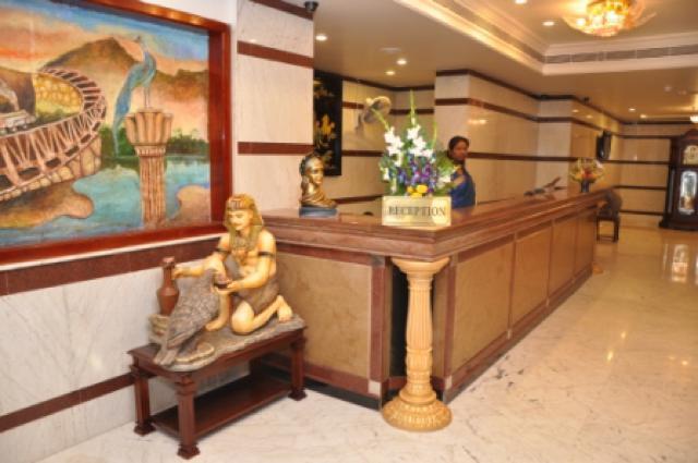 Hotel Pigeon International บังกาลอร์ ภายนอก รูปภาพ